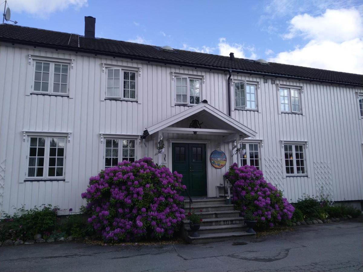 Grong Gard Guesthouse Exterior foto